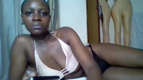 Snapshot of blackbarbiel chatting on June 2, 11:23 am blackbarbiel online show from June 2, 11:23 am