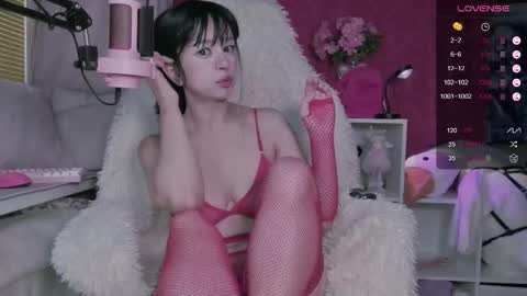 Snapshot of blackberrybae chatting on October 6, 3:15 am Berry online show from October 6, 3:15 am