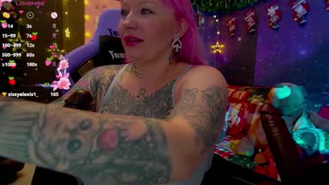 Snapshot of blackedbarbie chatting on December 5, 7:10 pm Alice online show from December 5, 7:10 pm