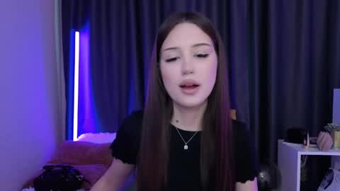 Snapshot of blackeyesgirl chatting on June 8, 6:03 am blackeyesgirl online show from June 8, 6:03 am