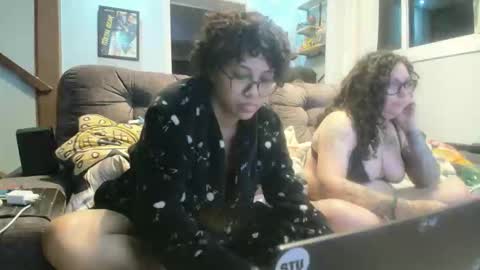 blackittys2 online show from May 13, 5:05 am