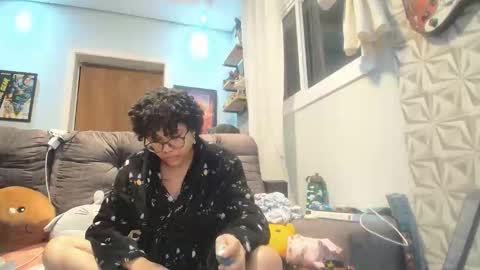 blackittys2 online show from June 5, 6:52 am