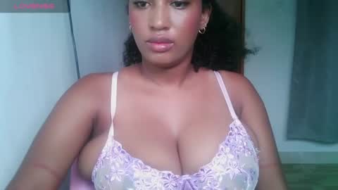 Shophie White online show from July 6, 1:08 pm