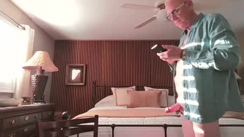 blacklexus online show from February 12, 4:11 pm