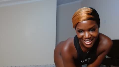 Smiley sylivia online show from January 13, 5:44 am