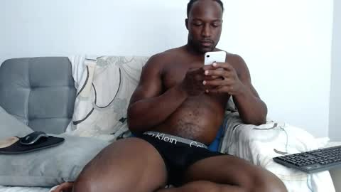 Twtter 1MikeBeckford            Onlyfns beckfordmike online show from May 9, 4:56 pm
