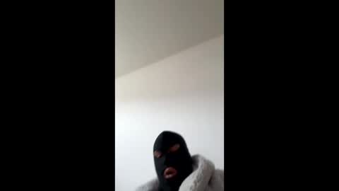 Snapshot of blackoasis9 chatting on March 12, 7:36 am blackoasis9 online show from March 12, 7:36 am