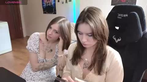 Snapshot of blackpinkkittens chatting on June 16, 1:14 pm MaoLulu online show from June 16, 1:14 pm