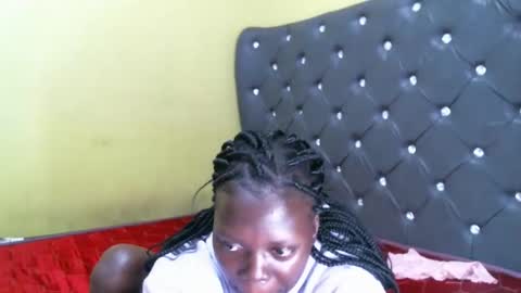 Snapshot of blackquin24 chatting on December 10, 6:33 am Brenda and Niffa online show from December 10, 6:33 am
