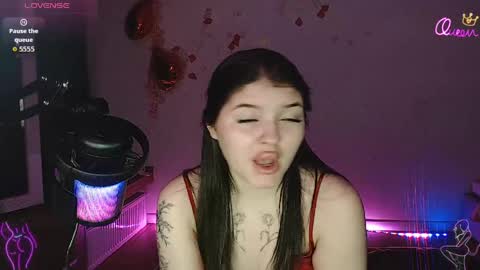 Snapshot of blackroseonee chatting on May 21, 9:44 pm blackroseonee online show from May 21, 9:44 pm