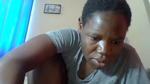 Snapshot of blacksexygal chatting on July 20, 9:12 am SARAH online show from July 20, 9:12 am