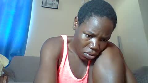 Snapshot of blacksexygal chatting on July 27, 1:51 pm SARAH online show from July 27, 1:51 pm