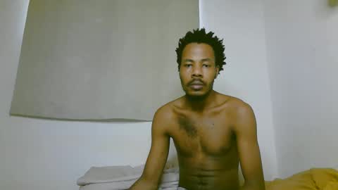 Snapshot of blackstarboys_ chatting on October 31, 9:21 am Abel online show from October 31, 9:21 am