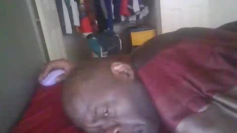 Snapshot of blackteddybear chatting on March 1, 2:19 pm blackteddybear online show from March 1, 2:19 pm