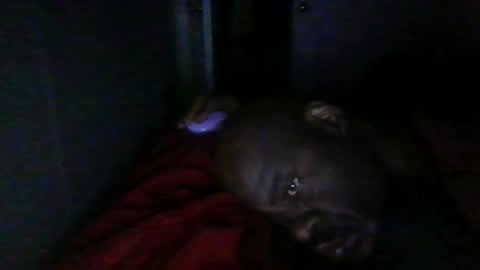 Snapshot of blackteddybear chatting on May 25, 6:19 am blackteddybear online show from May 25, 6:19 am