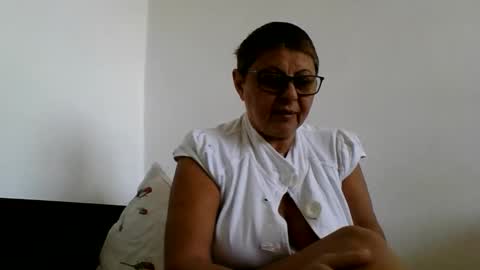 Snapshot of blackwidow05 chatting on September 28, 8:20 am Black Widow online show from September 28, 8:20 am