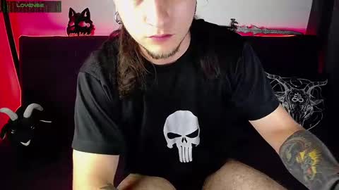 Snapshot of blackwolf_6 chatting on February 24, 8:14 pm Dave online show from February 24, 8:14 pm