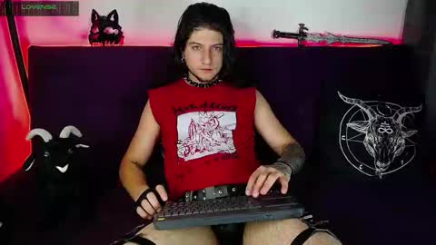 Snapshot of blackwolf_6 chatting on March 1, 4:15 am Dave online show from March 1, 4:15 am