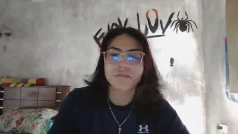 Snapshot of blade_sensual chatting on March 19, 6:56 pm blade_sensual online show from March 19, 6:56 pm