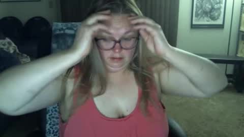 bladesizzo3111 online show from June 3, 6:38 am
