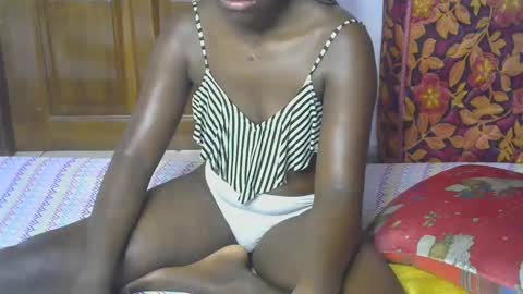 VIVIAN online show from November 1, 12:40 pm