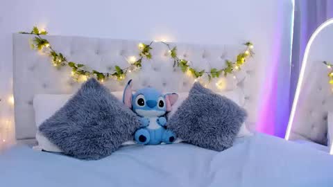 Snapshot of blair_queen chatting on November 14, 9:24 pm online show from November 14, 9:24 pm