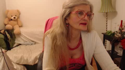 Snapshot of blairfort chatting on January 26, 1:52 am blairfort online show from January 26, 1:52 am