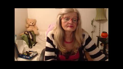 blairfort online show from November 25, 9:48 pm