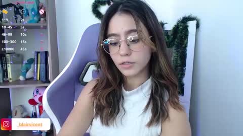   online show from December 11, 3:26 pm