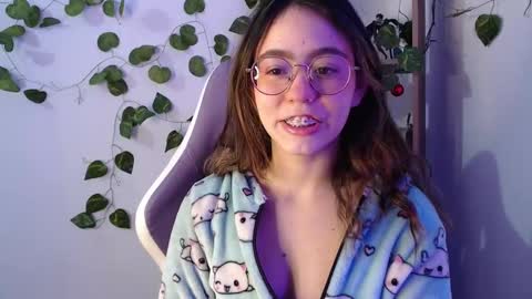   online show from February 17, 11:02 am