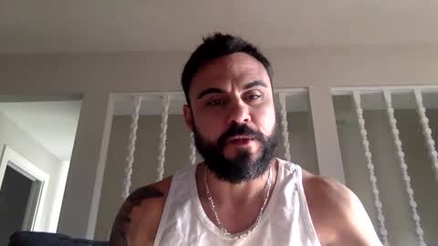 Snapshot of blake_downunder chatting on December 3, 8:06 pm Blake from Australia online show from December 3, 8:06 pm