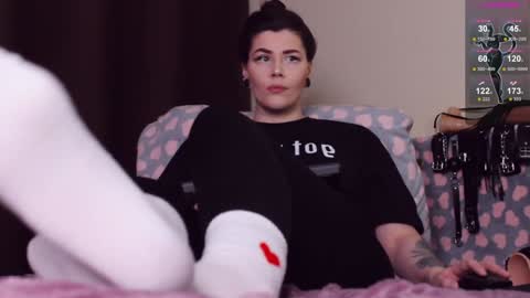 Britney online show from December 7, 6:04 pm