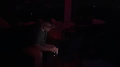 Snapshot of blake_strong chatting on December 21, 6:20 am blake_strong online show from December 21, 6:20 am