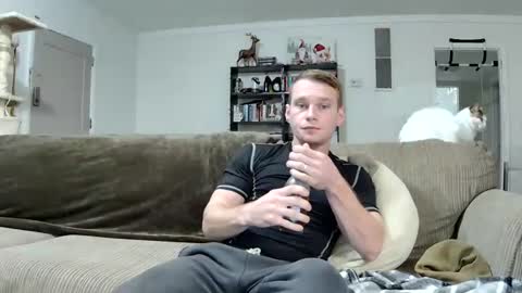 Snapshot of blakeandskylar chatting on December 12, 11:58 pm BlakeAndSkylar online show from December 12, 11:58 pm