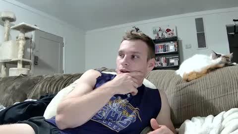 Snapshot of blakeandskylar chatting on December 17, 3:39 am BlakeAndSkylar online show from December 17, 3:39 am