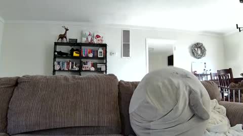 Snapshot of blakeandskylar chatting on December 21, 7:27 pm BlakeAndSkylar online show from December 21, 7:27 pm