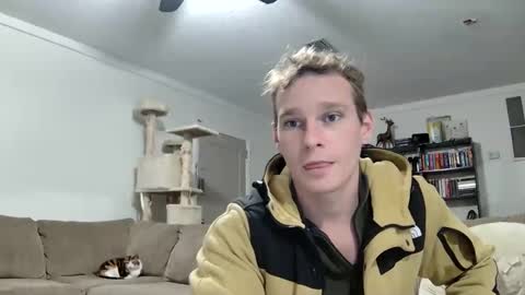 Snapshot of blakeandskylar chatting on January 13, 1:56 am BlakeAndSkylar online show from January 13, 1:56 am