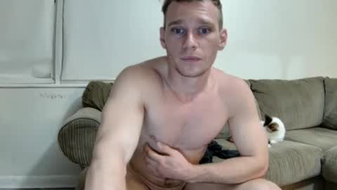 Snapshot of blakeandskylar chatting on February 10, 7:26 am BlakeAndSkylar online show from February 10, 7:26 am