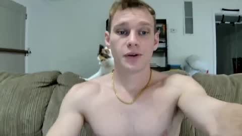 Snapshot of blakeandskylar chatting on February 16, 3:59 pm BlakeAndSkylar online show from February 16, 3:59 pm