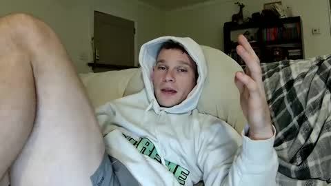 Snapshot of blakeandskylar chatting on March 6, 3:57 am BlakeAndSkylar online show from March 6, 3:57 am