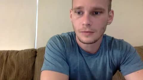 Snapshot of blakeandskylar chatting on September 9, 10:20 pm BlakeAndSkylar online show from September 9, 10:20 pm