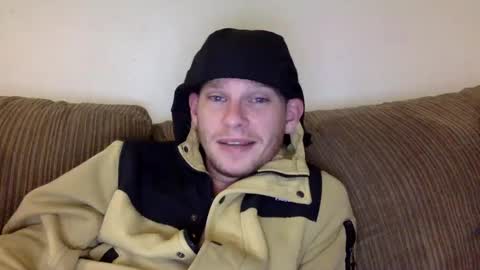 Snapshot of blakeandskylar chatting on September 13, 4:45 am BlakeAndSkylar online show from September 13, 4:45 am