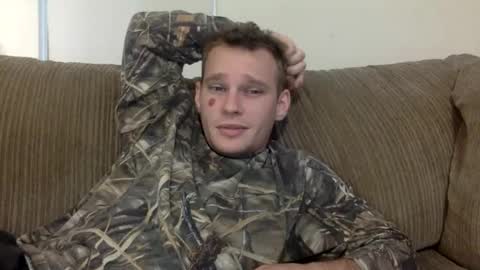 Snapshot of blakeandskylar chatting on September 21, 1:13 pm BlakeAndSkylar online show from September 21, 1:13 pm