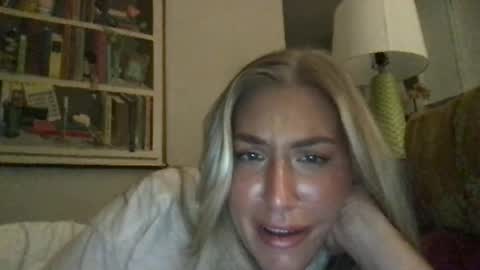 Snapshot of blakiebby5 chatting on July 23, 3:15 am blakiebby5 online show from July 23, 3:15 am