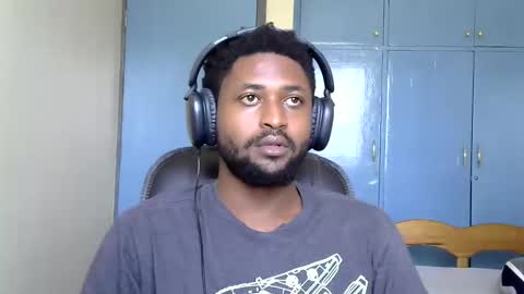 blakmoufaka online show from November 28, 7:11 am