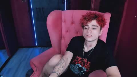 Snapshot of blalz_vok chatting on November 2, 8:44 pm Blaiz online show from November 2, 8:44 pm