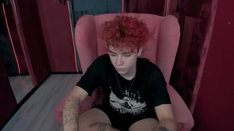 Snapshot of blalz_vok chatting on November 10, 8:41 pm Blaiz online show from November 10, 8:41 pm