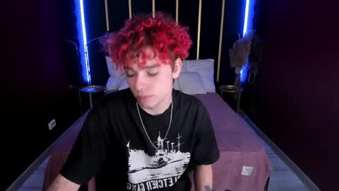 Snapshot of blalz_vok chatting on December 5, 8:38 pm Blaiz online show from December 5, 8:38 pm