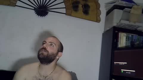 Snapshot of blancofs chatting on December 17, 9:10 pm Unai online show from December 17, 9:10 pm