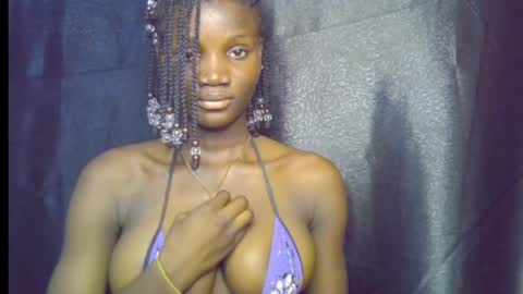 nikky00 online show from April 26, 7:06 am